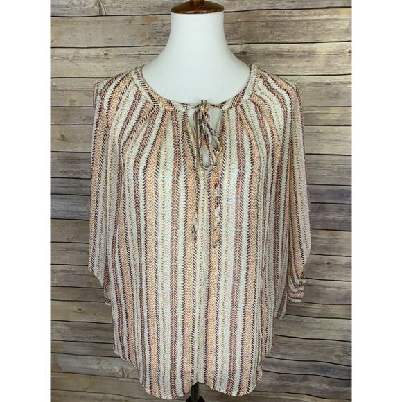 Contemporary Style Signature Studio Large Blouse - Picture 1 of 10
